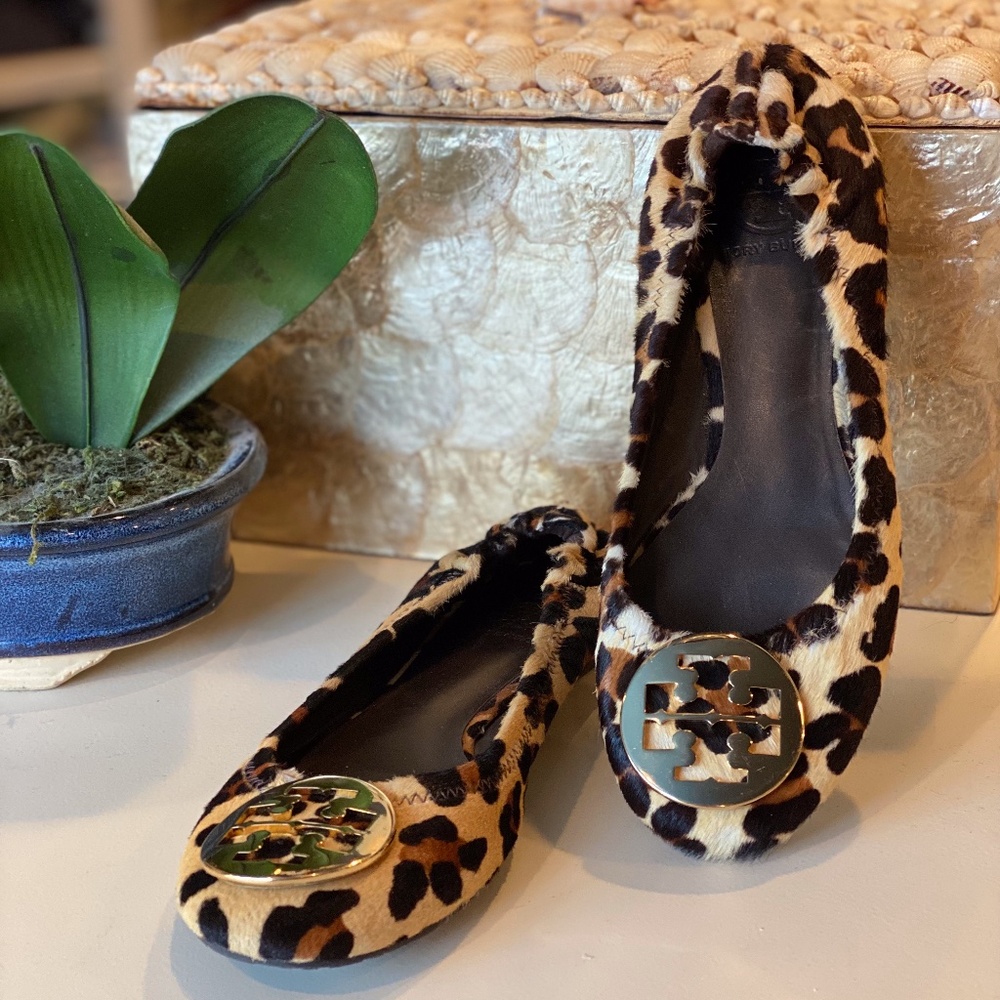 Tory Burch Revas Calf Hair Animal Print Ballet Flats Shoes Size 8